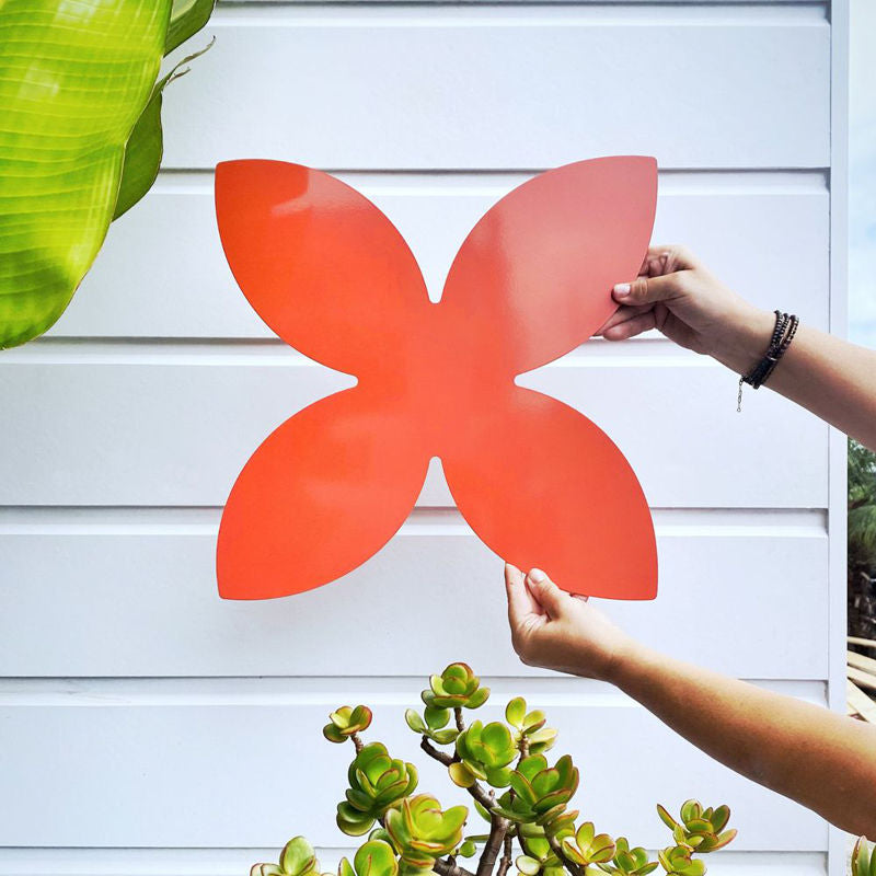 Shop the latest collection of outdoor garden art and NZ made gifts by LisaSarah Steel Designs NZ. 