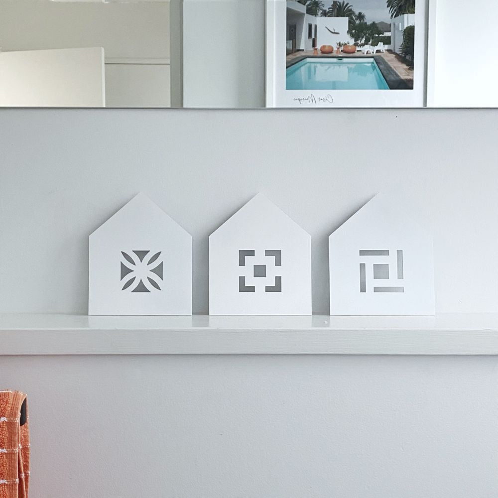 Breeze Blocks mid century modern decor in bathroom in New Zealand. 