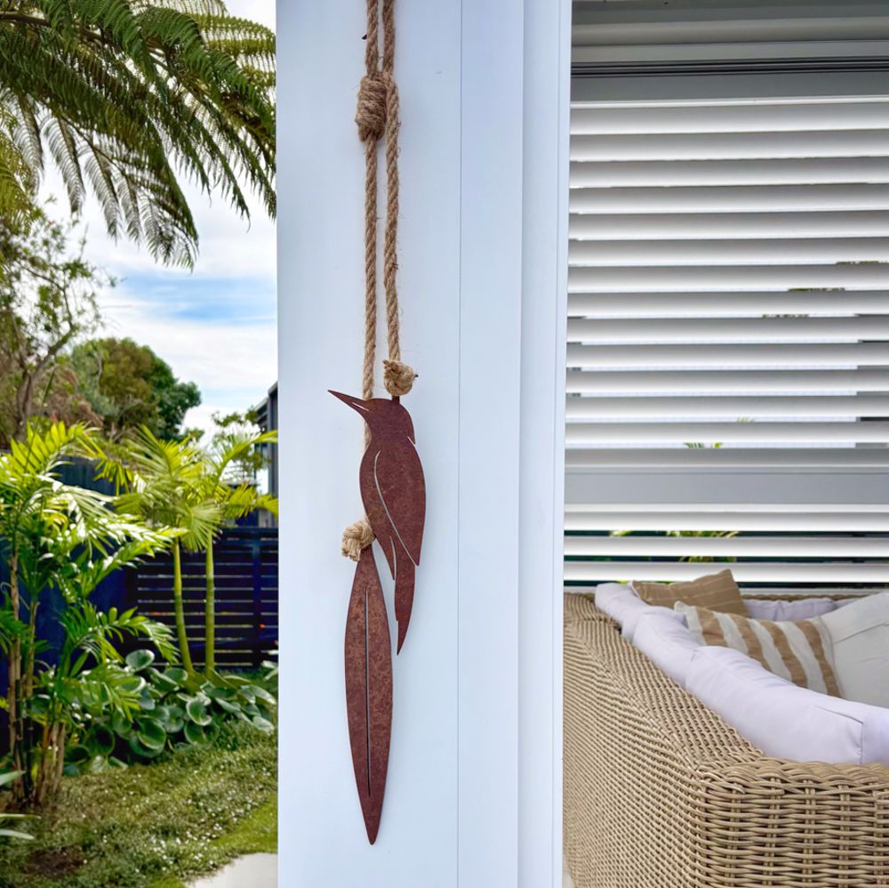 Kingfisher wall art NZ, corten steel kotare garden art, NZ made metal bird wall decor for outdoor walls and fences