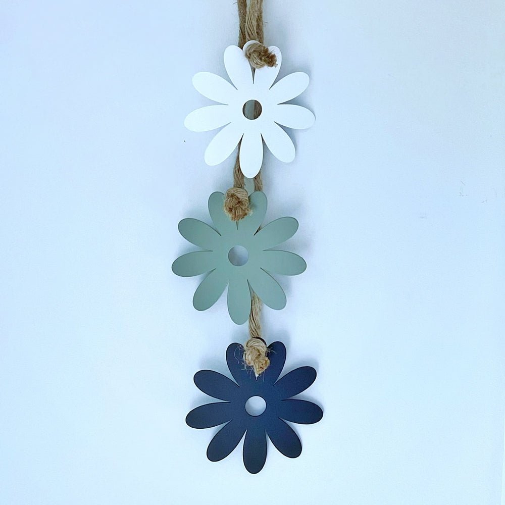 Flower Daisy Wall Hanging.  NZ Gift