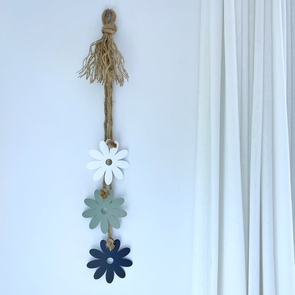 Flower Daisy Wall Hanging.  NZ Gift