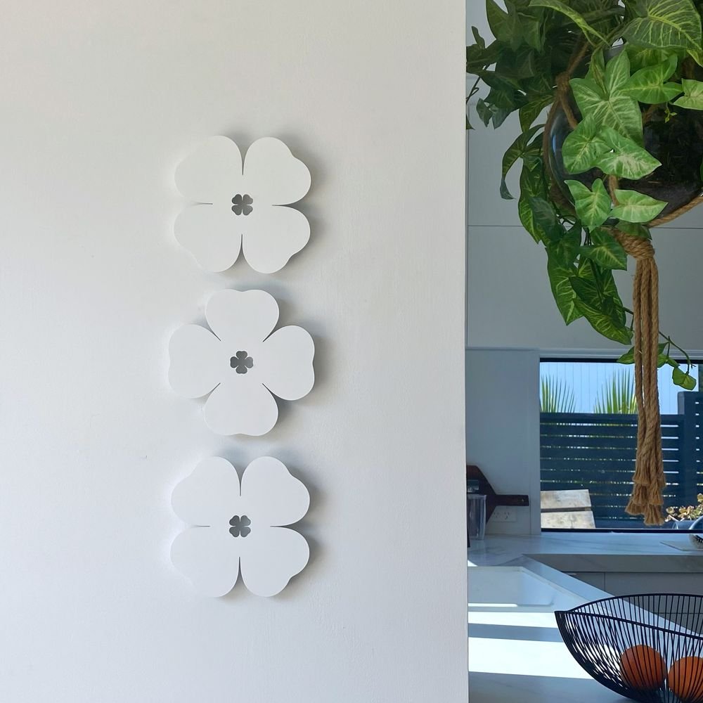 Four leaf clover wall art or gift to bring luck to recipient.  LisaSarah Steel Designs New Zealand. 