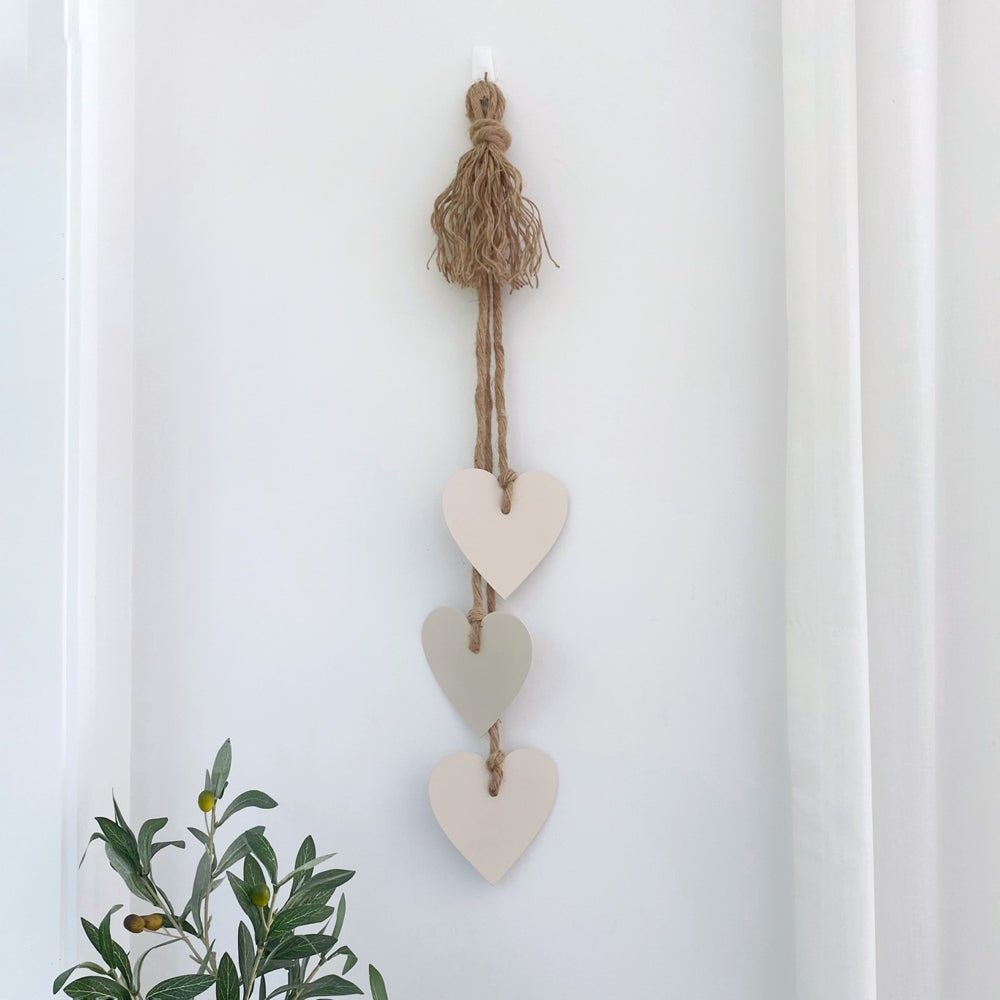 Vanilla hearts wall hanging. Pretty wall decor NZ made. LisaSarah