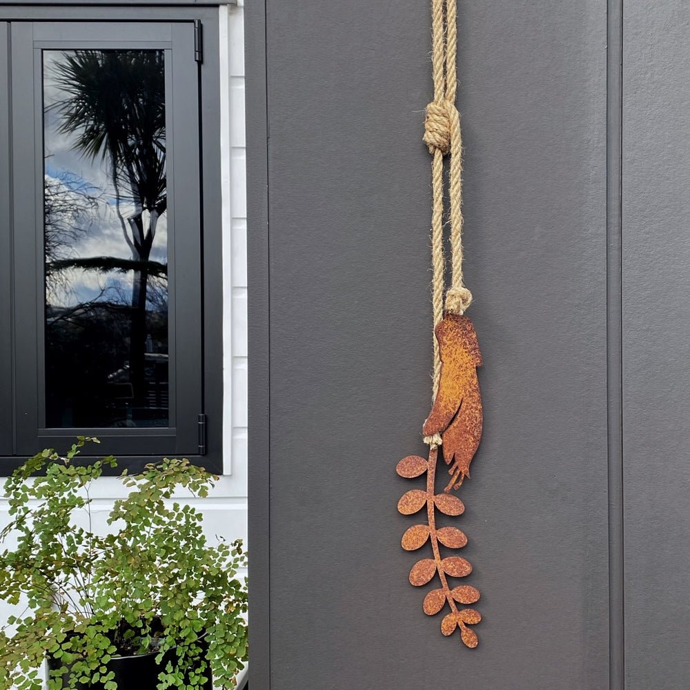 Close up of kowhai flower and leaf. 