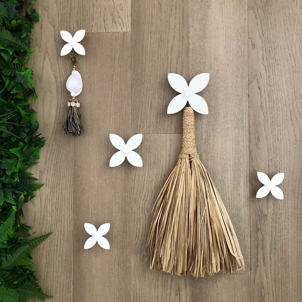 Outdoor Wall hook frangipani WHITE (set of 5) - LisaSarah Steel Designs NZ